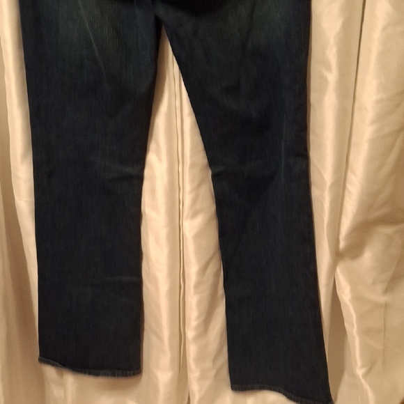 Lucky Brand Denim Straight Jeans 10/30 💙💙💙💙 - Picture 6 of 11